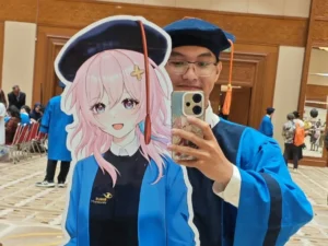 Mahasiswa Binus Rayakan Wisuda Bareng March 7th