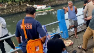 Mayat Perempuan Ditemukan Terapung di Makassar