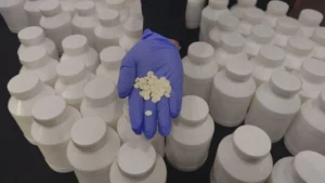 BBPOM Makassar Amankan Pria Edar Obat Ilegal