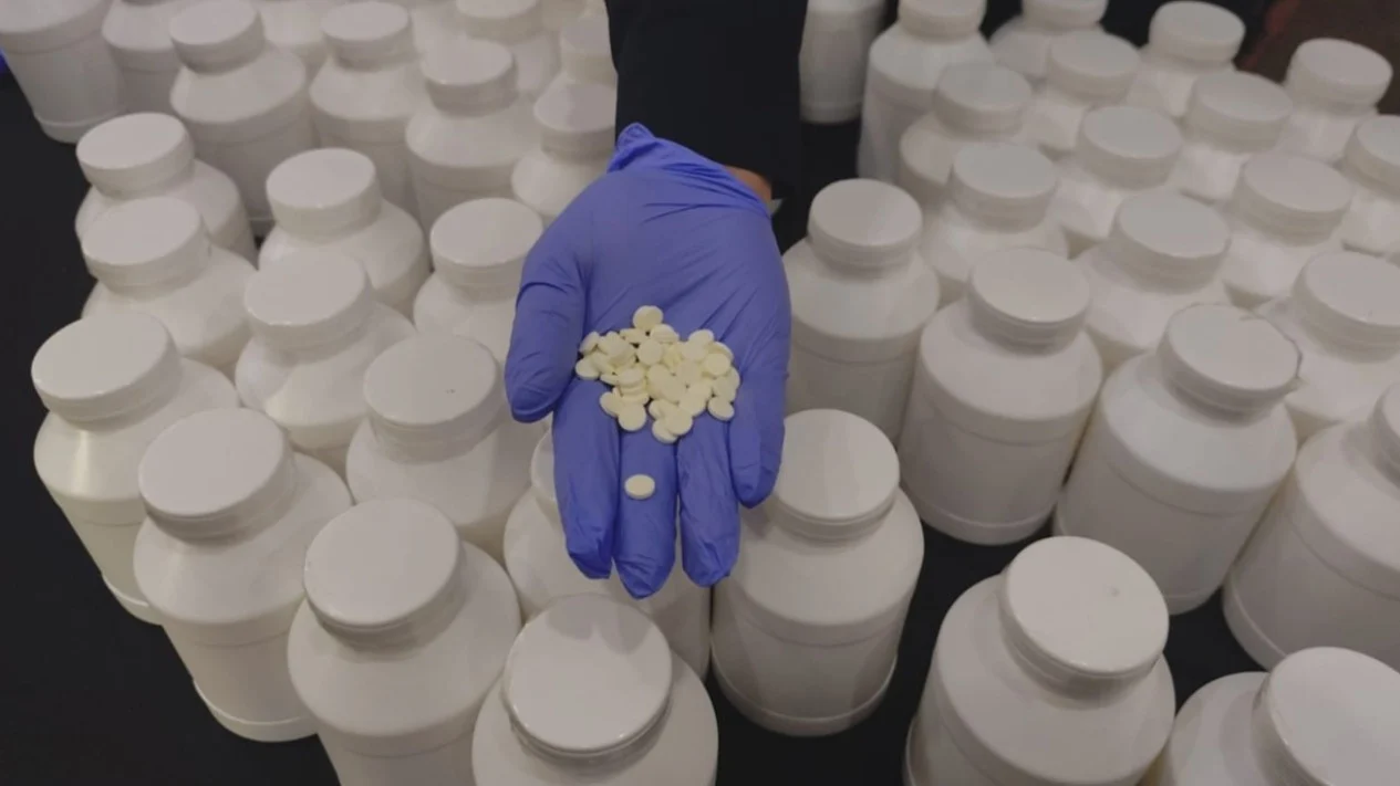 BBPOM Makassar Amankan Pria