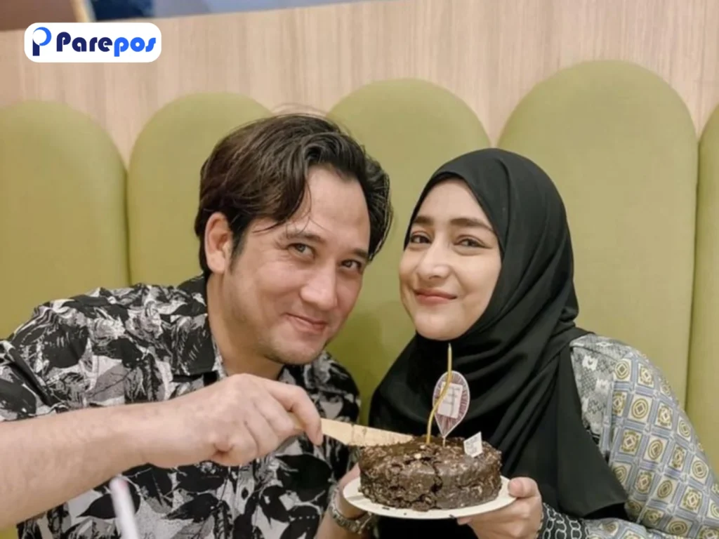 Cindy Fatikasari Dan Tengku Firmansyah