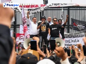 Anggota DPR Temui Massa, Bahas RUU Perampasan Aset