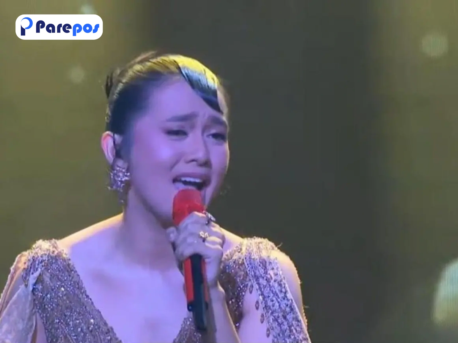 Putri Ayu Tampil Memukau