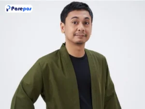 Raditya Dika Tertahan di Doha Qatar karena Krakatau