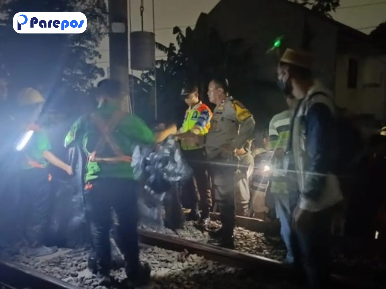 Pria Tewas Tertabrak KRL di Ciputat